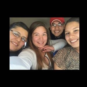 Meet your Posher, Nora